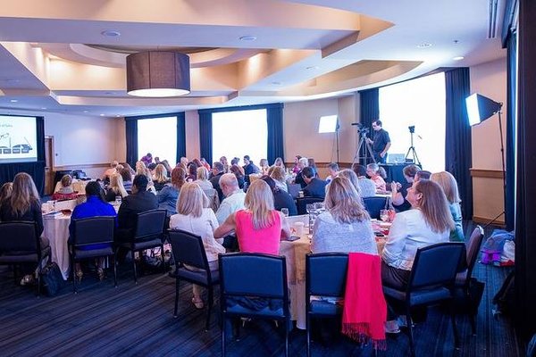 Comment mesurer l'impact et la satisfaction de son événement de séminaire d'entreprise ?